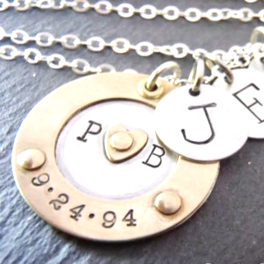 Family initial necklace for mom with kids' initial charms and anniversary date