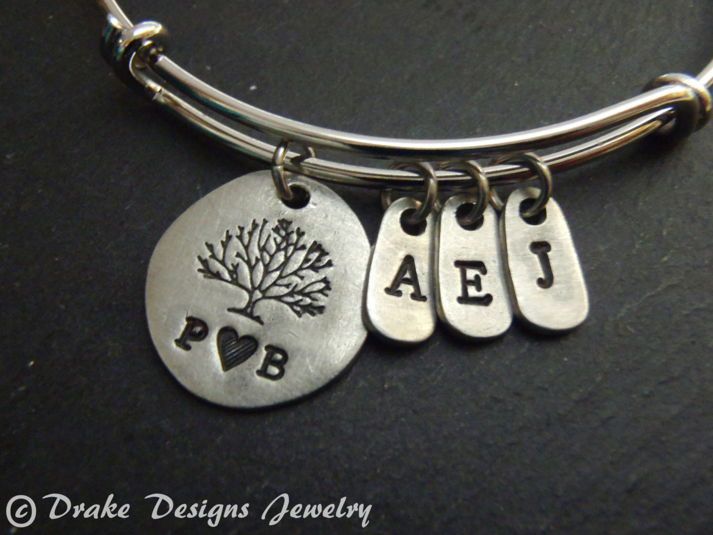 Personalized family tree bracelet for mom - tree of life bangle - Drake Designs Jewelry