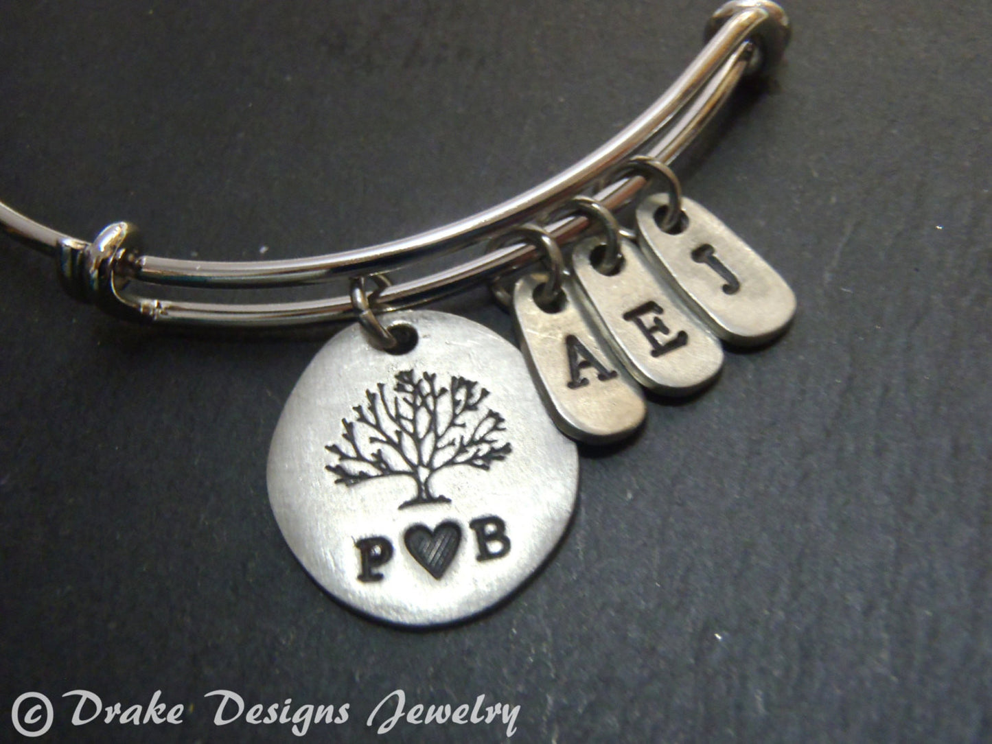 Personalized family tree bracelet for mom - tree of life bangle - Drake Designs Jewelry