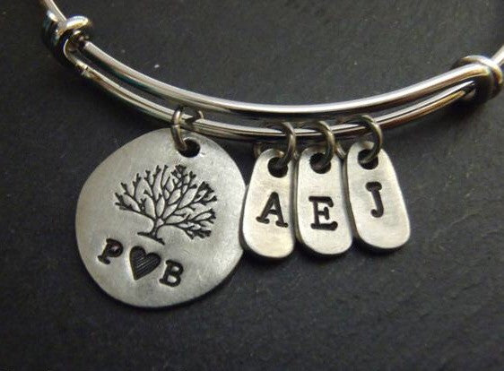 Personalized family tree bracelet for mom - tree of life bangle - Drake Designs Jewelry