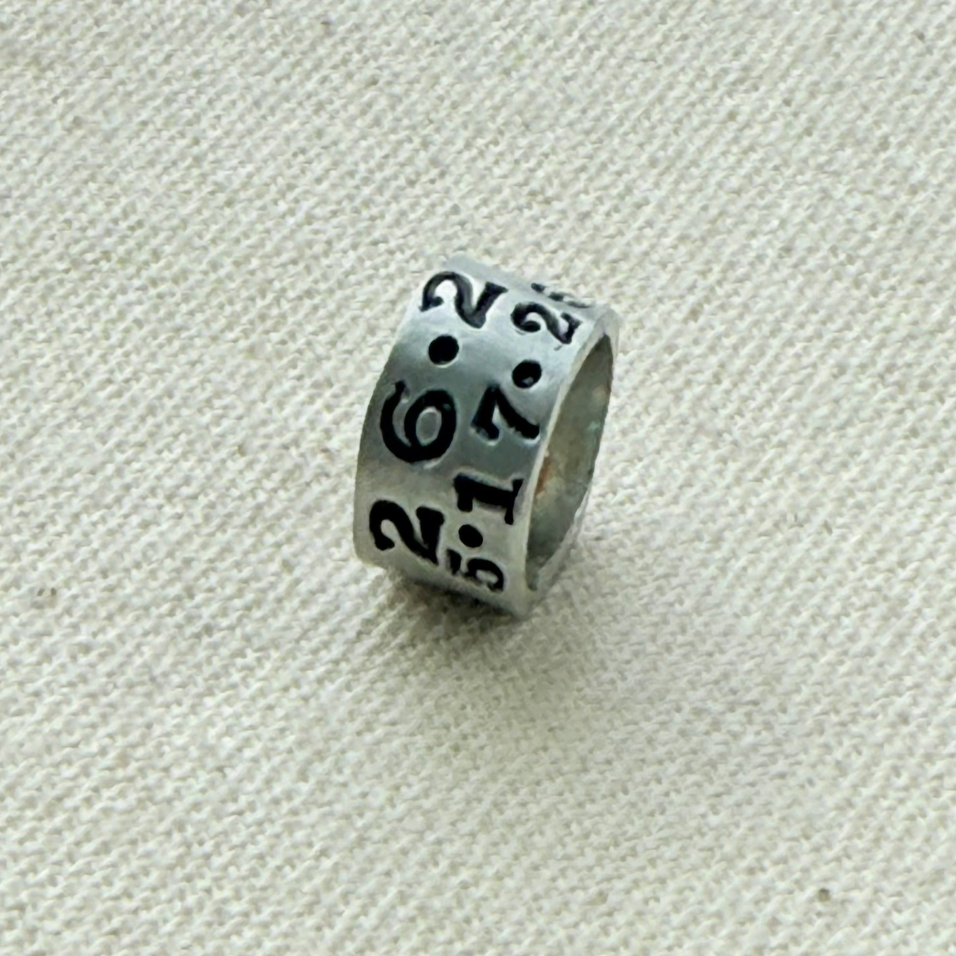 Personalized marathon bead charm  - Drake designs jewelry