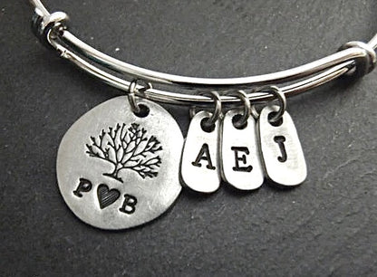 Personalized Family Tree Mom Bracelet with Couples and Kids Initials - Tree of Life Bangle - Drake Designs Jewelry