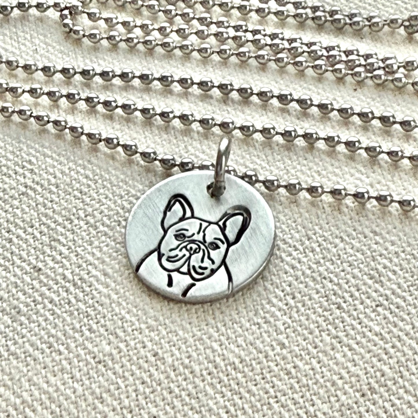 Dog Breed necklace - choose you breed - Yorkshire Terrier, Rottweiler, Poodle, Pointer, Labrador, Hound, Golden Retriever, German Shepherd, French Bulldog, Daschund, Cocker Spaniel, Samoyed, Bulldog, Boxer, Beagle