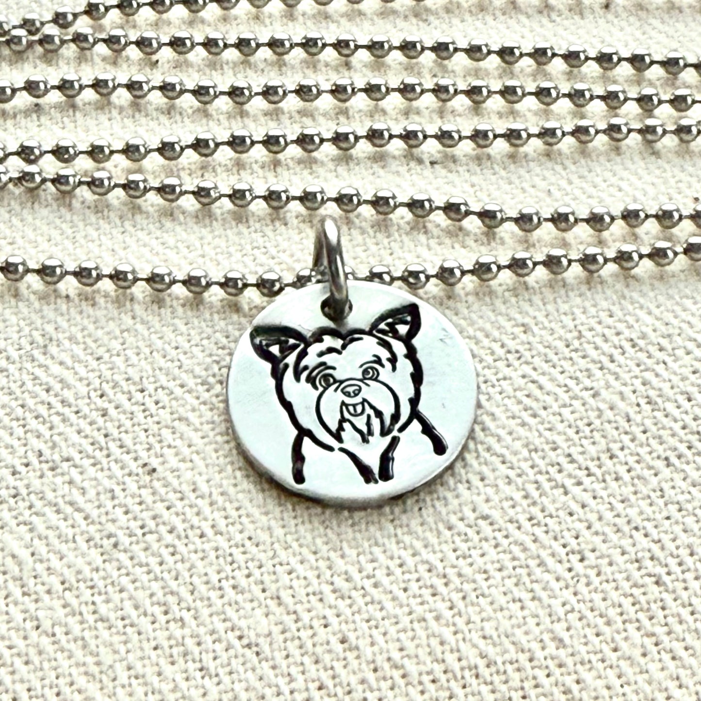 Dog Breed necklace - choose you breed - Yorkshire Terrier, Rottweiler, Poodle, Pointer, Labrador, Hound, Golden Retriever, German Shepherd, French Bulldog, Daschund, Cocker Spaniel, Samoyed, Bulldog, Boxer, Beagle