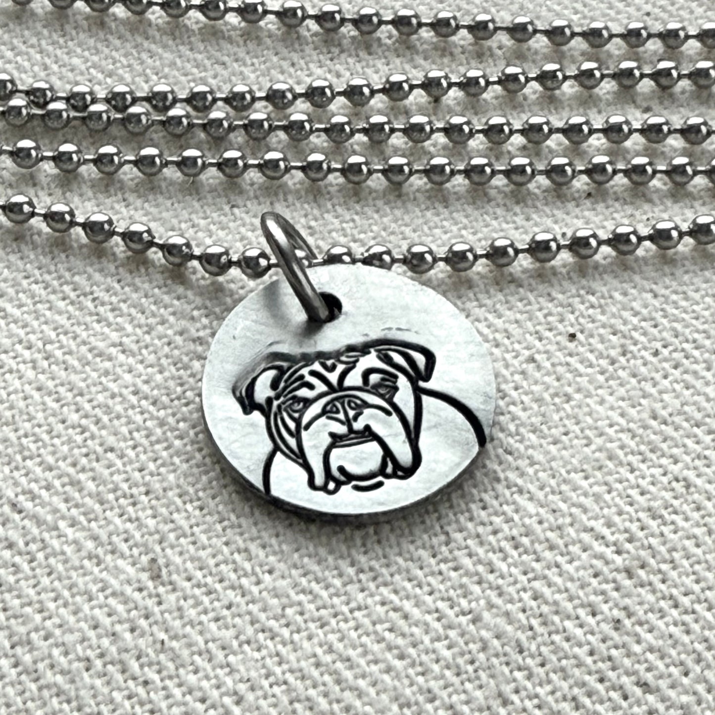 Dog Breed necklace - choose you breed - Yorkshire Terrier, Rottweiler, Poodle, Pointer, Labrador, Hound, Golden Retriever, German Shepherd, French Bulldog, Daschund, Cocker Spaniel, Samoyed, Bulldog, Boxer, Beagle
