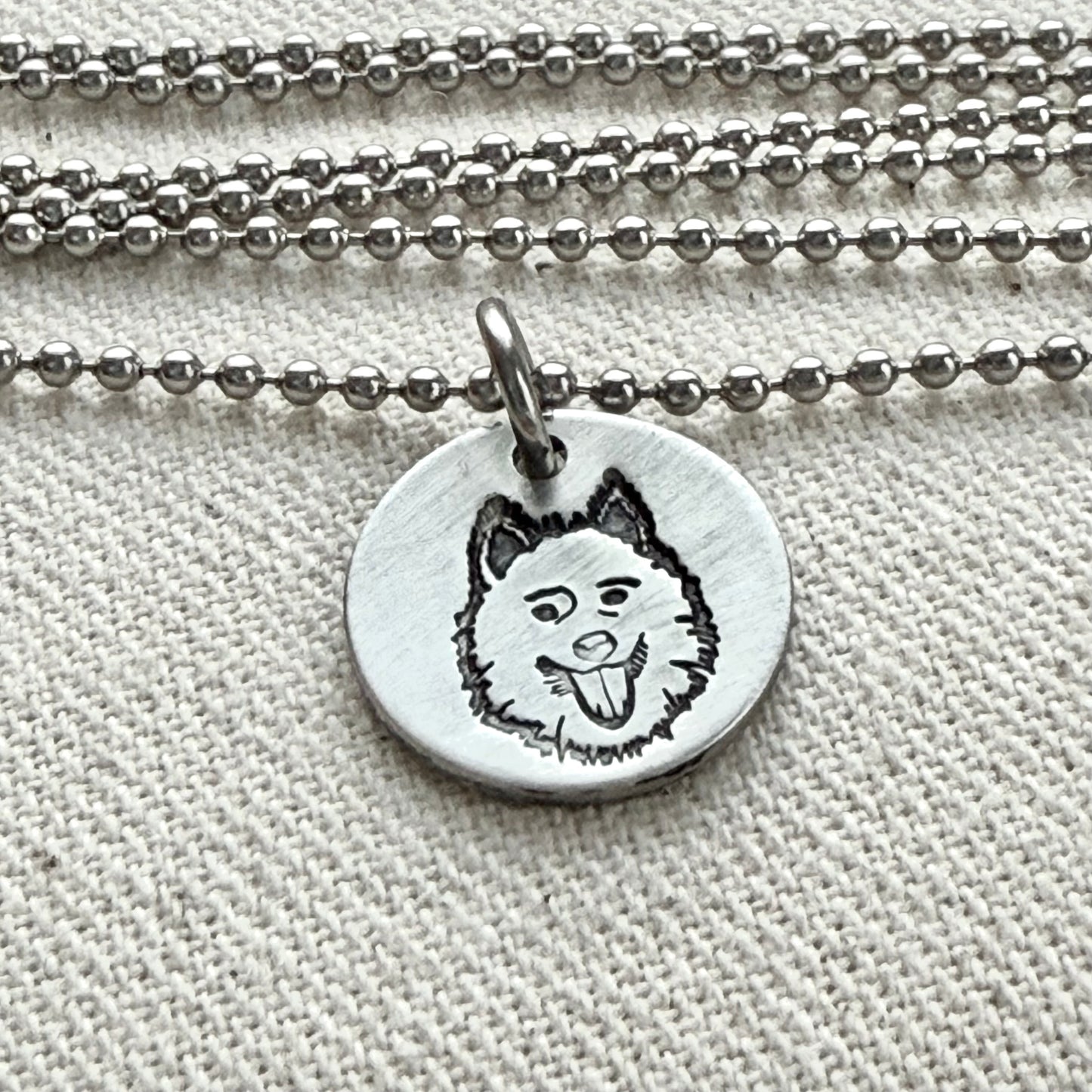 Dog Breed necklace - choose you breed - Yorkshire Terrier, Rottweiler, Poodle, Pointer, Labrador, Hound, Golden Retriever, German Shepherd, French Bulldog, Daschund, Cocker Spaniel, Samoyed, Bulldog, Boxer, Beagle