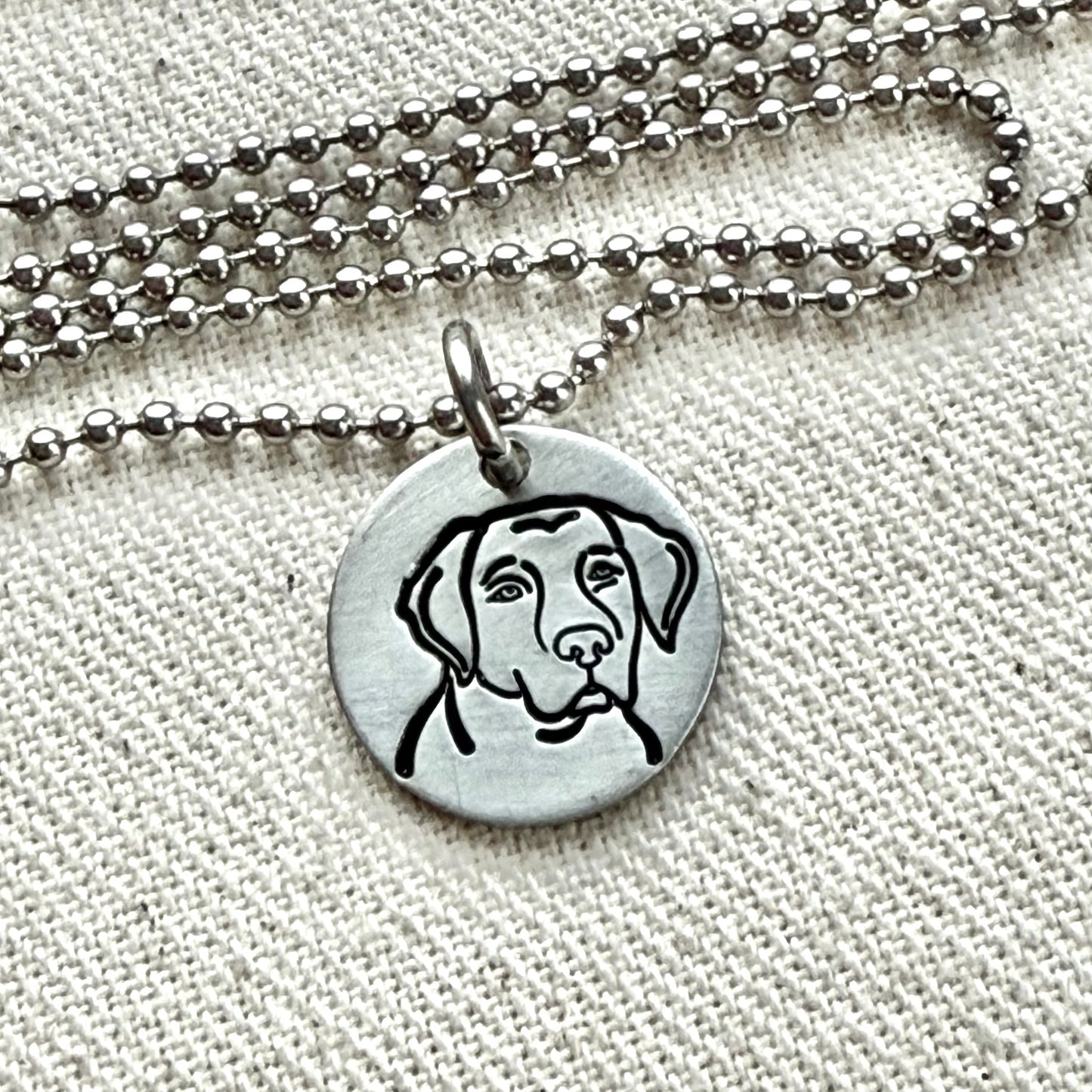 Dog Breed necklace - choose you breed - Yorkshire Terrier, Rottweiler, Poodle, Pointer, Labrador, Hound, Golden Retriever, German Shepherd, French Bulldog, Daschund, Cocker Spaniel, Samoyed, Bulldog, Boxer, Beagle