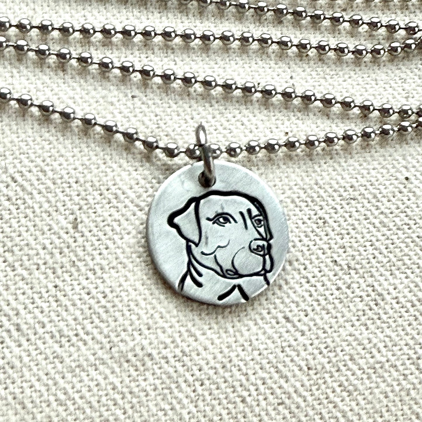 Dog Breed necklace - choose you breed - Yorkshire Terrier, Rottweiler, Poodle, Pointer, Labrador, Hound, Golden Retriever, German Shepherd, French Bulldog, Daschund, Cocker Spaniel, Samoyed, Bulldog, Boxer, Beagle