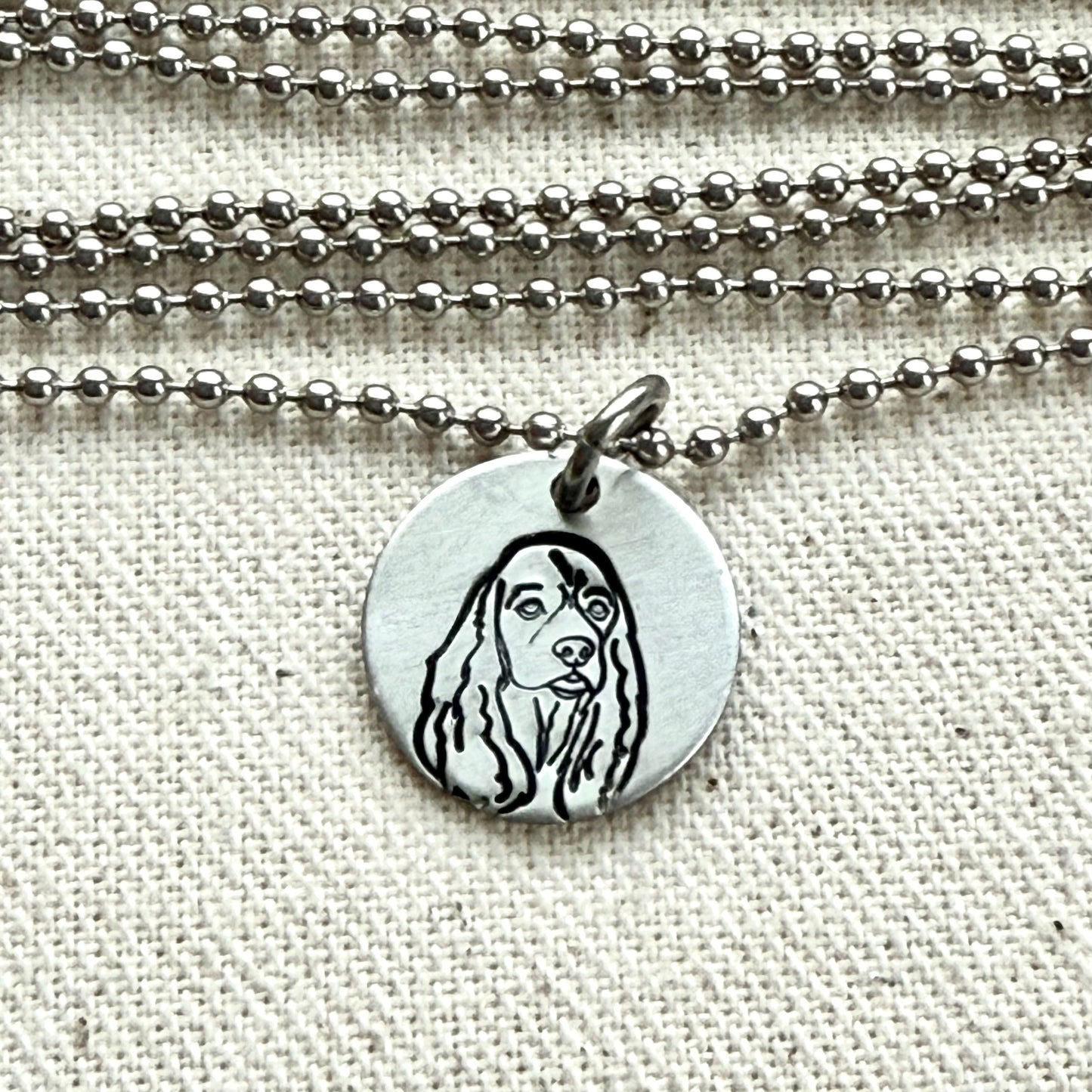 Dog Breed necklace - choose you breed - Yorkshire Terrier, Rottweiler, Poodle, Pointer, Labrador, Hound, Golden Retriever, German Shepherd, French Bulldog, Daschund, Cocker Spaniel, Samoyed, Bulldog, Boxer, Beagle