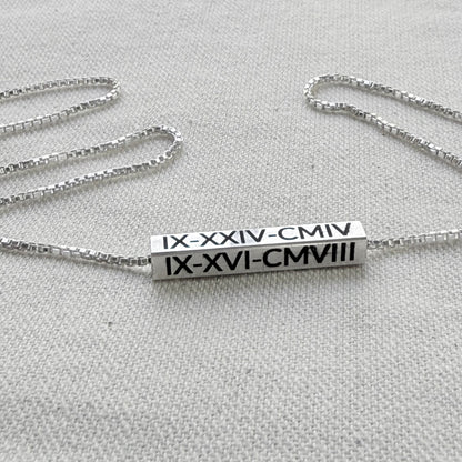 Personalized Sterling Silver Horizontal 3D Bar Necklace with Roman Numerals or Names - Derake Designs Jewelry