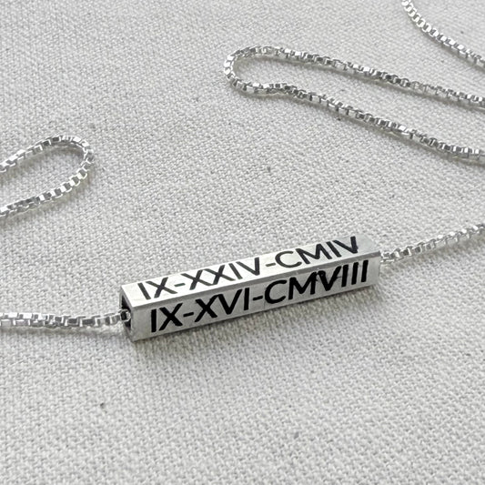 Personalized Sterling Silver Horizontal 3D Bar Necklace with Roman Numerals or Names - Derake Designs Jewelry