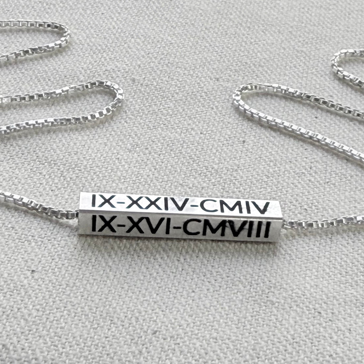 Personalized Sterling Silver Horizontal 3D Bar Necklace with Roman Numerals or Names - Derake Designs Jewelry