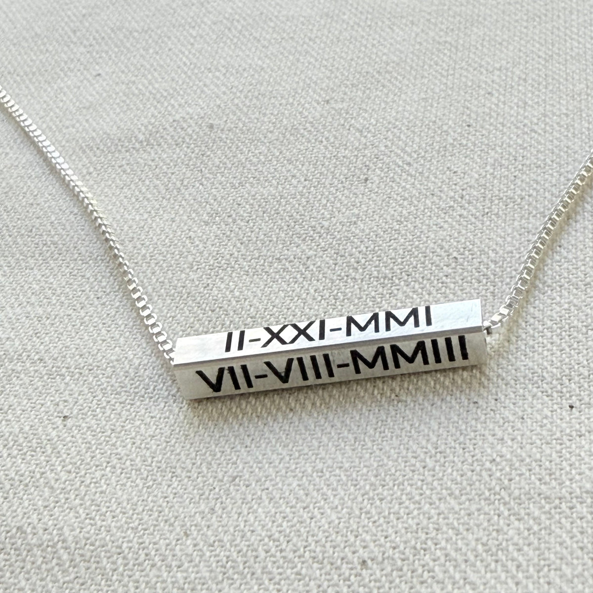 Personalized Sterling Silver Horizontal 3D Bar Necklace with Roman Numerals or Names - Derake Designs Jewelry