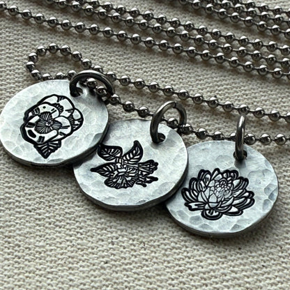 Hammered Birth flower necklace for Mom with Meaning Card