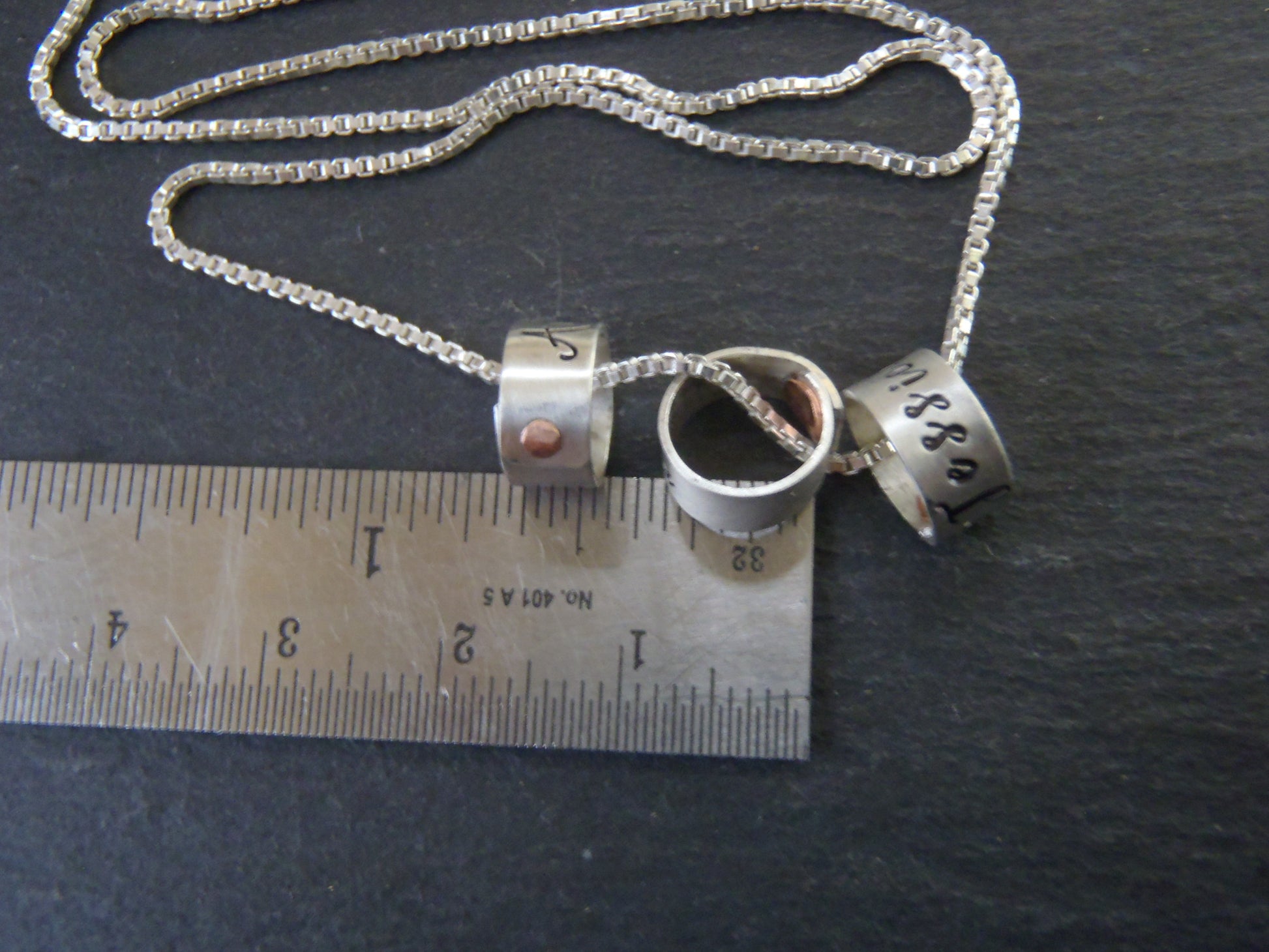 custom sterling silver name charm mom necklace - drake designs jewelry